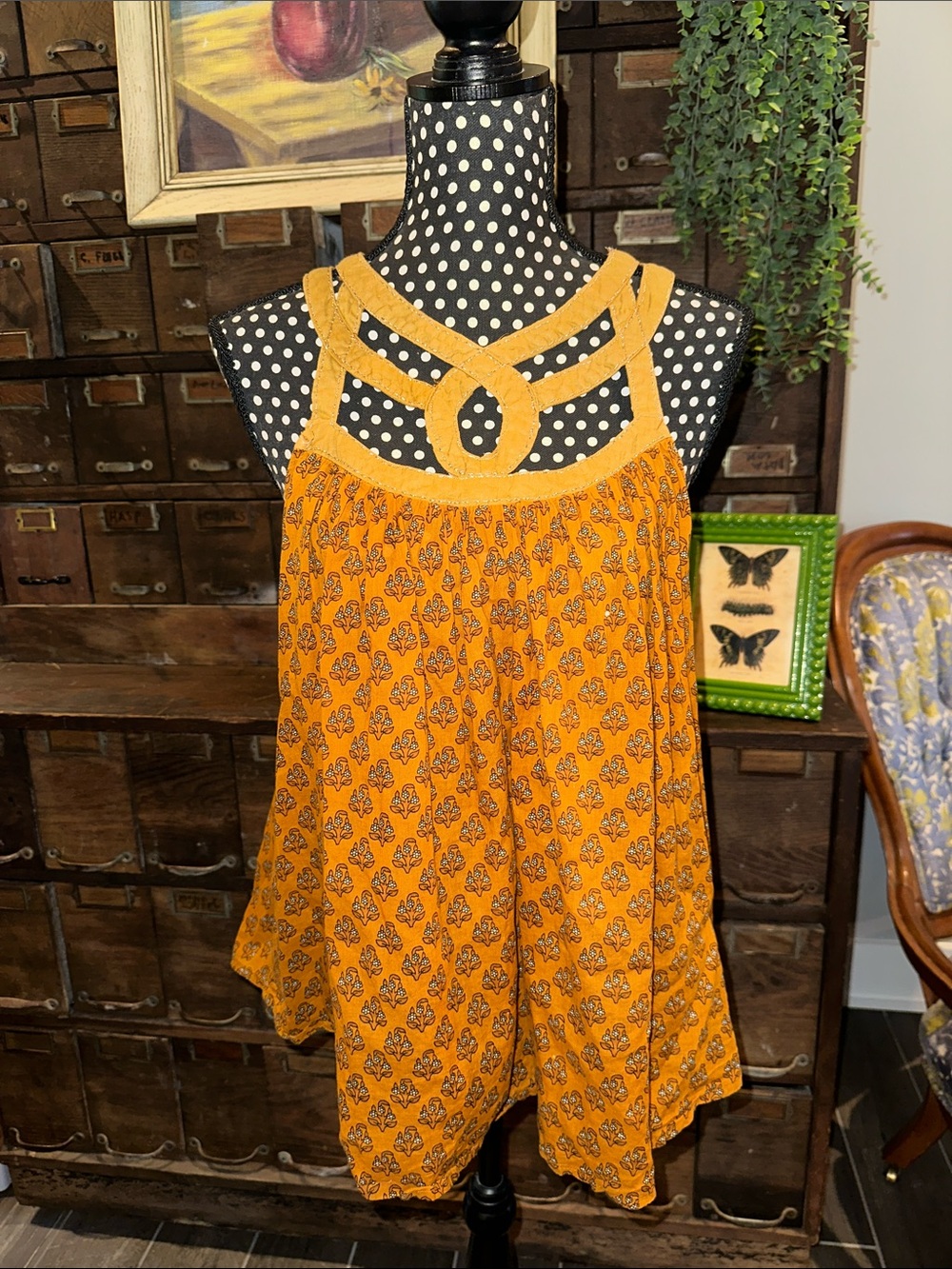 World market tank top